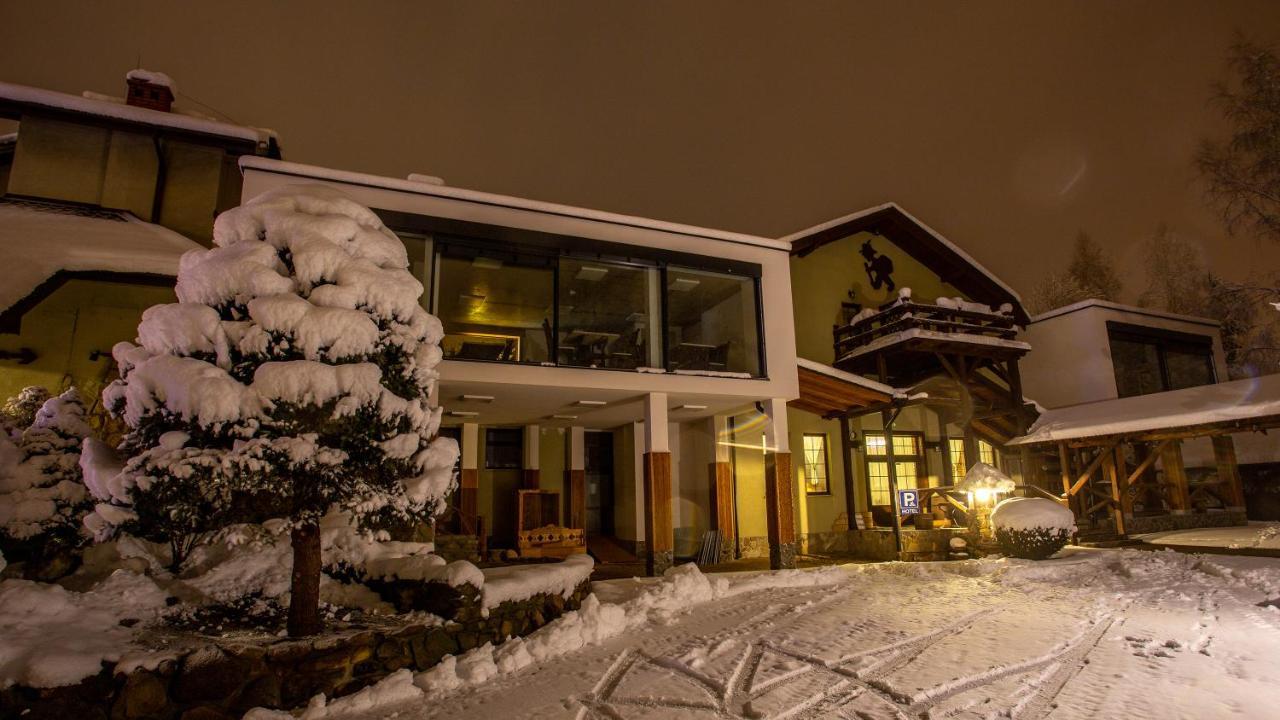 Hotel Restauracja Jas Wedrowniczek Rymanów Екстериор снимка